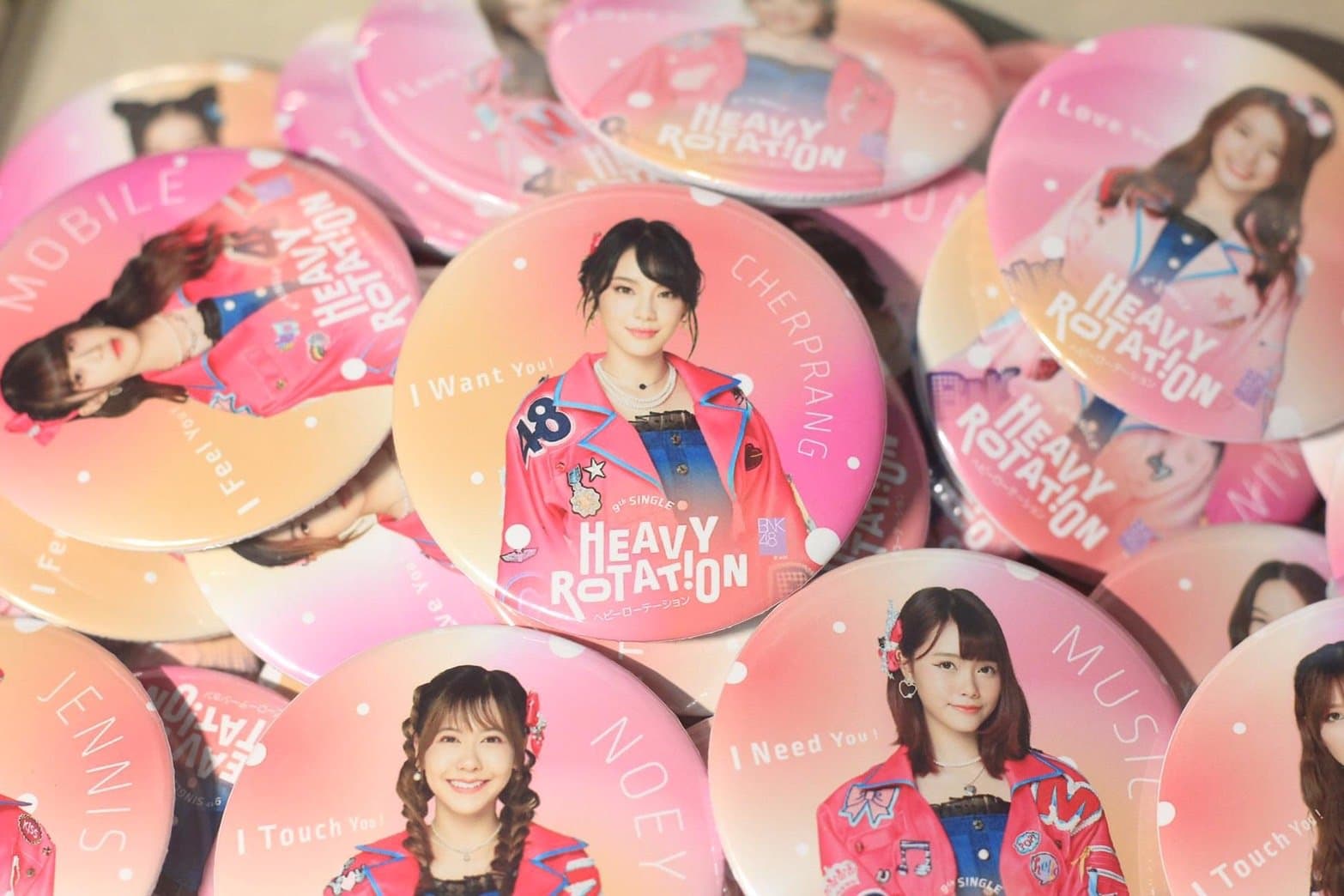 เข็มกลัด ตัวอย่างงาน 2